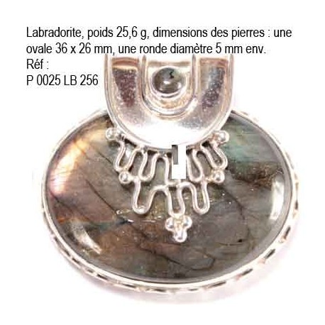 P 0025 Labradorite 25,6 grammes